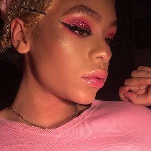 Think Pink loose glitter!! 💓💗